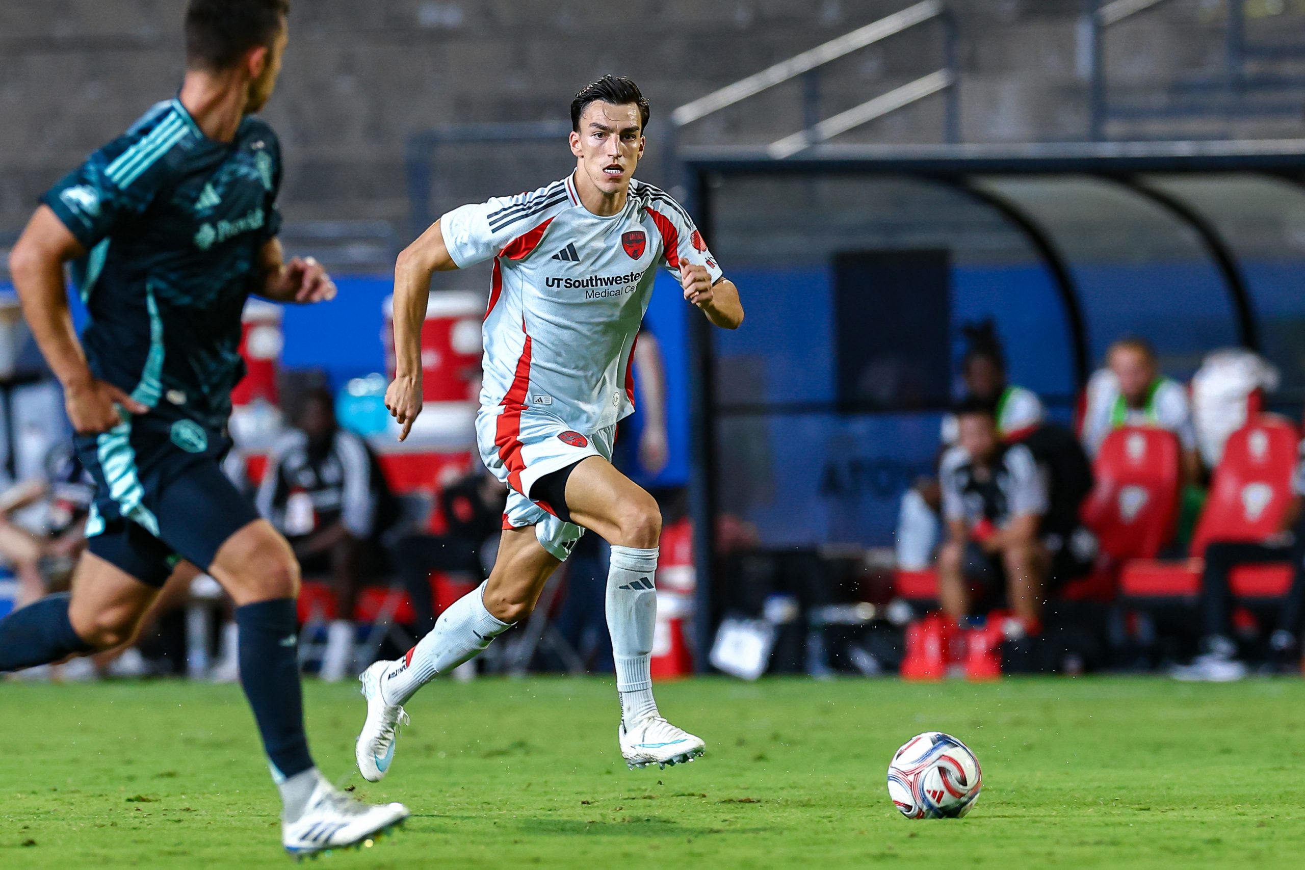 Petar Musa (9) charges up field, FC Dallas vs Seattle Sounders, October 14, 2026. (Matt Visinsky, 3rd Degree)